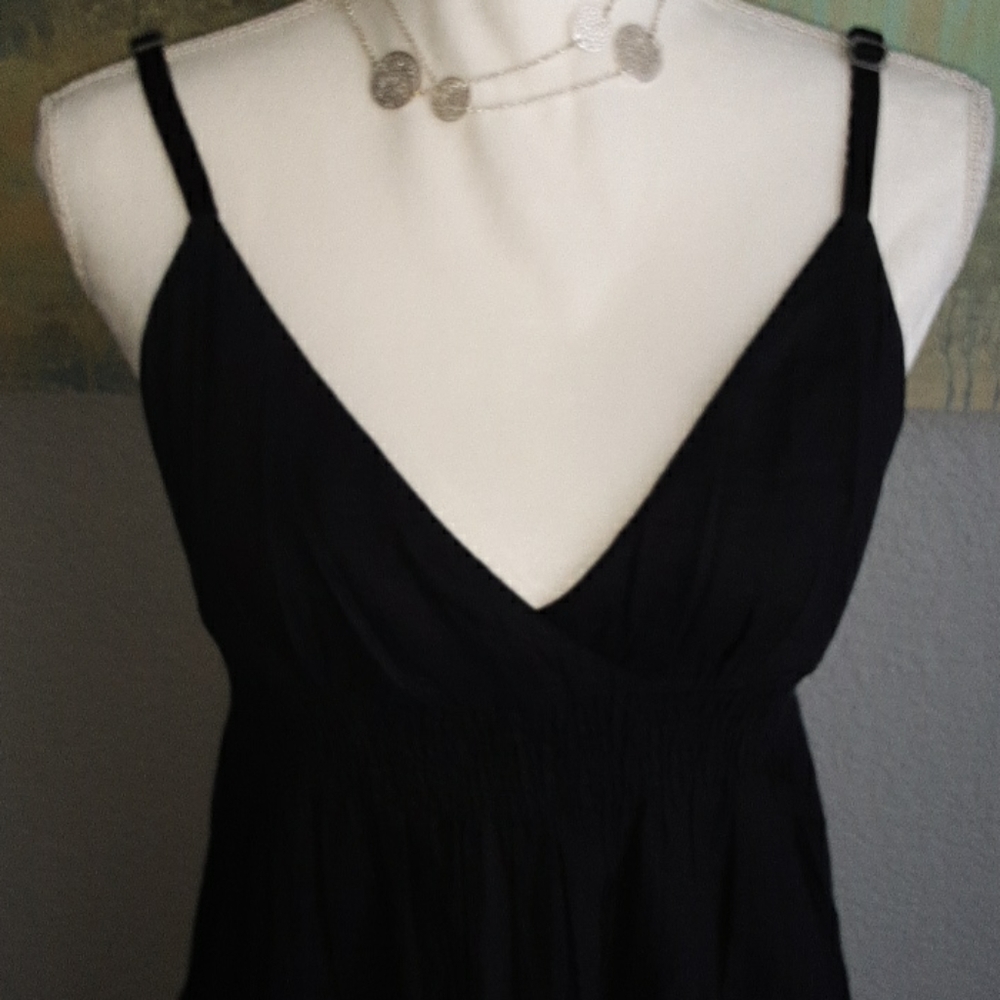 Dress - Picture 2 of 6